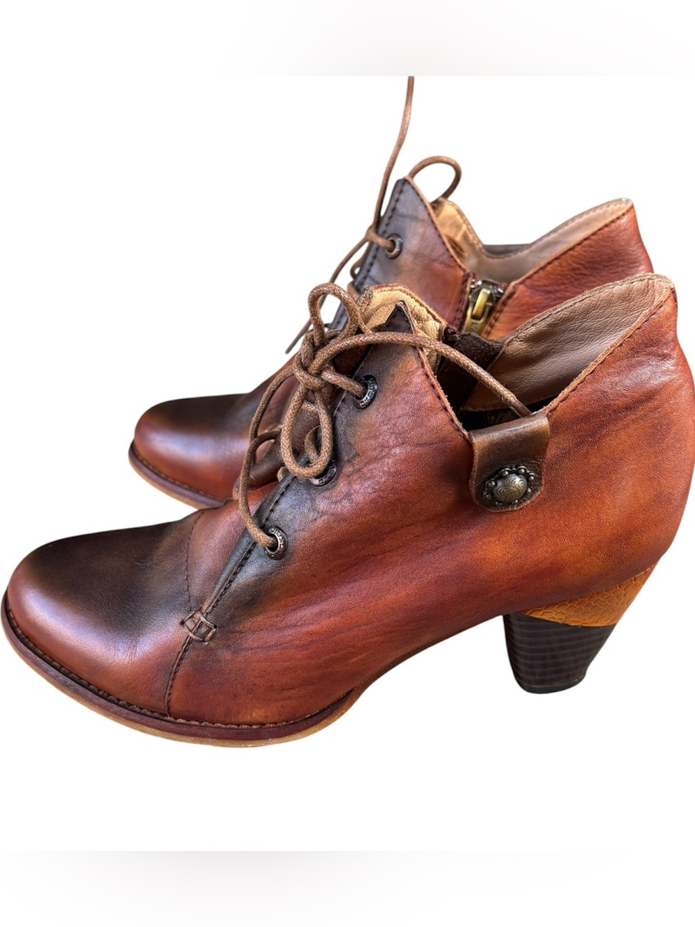 L’artiste by Spring Step Women's Brown Leather Lace-Up Ankle Boots Juliane-Cam